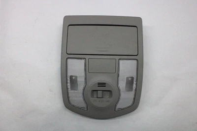 Toyota Prius V 2012 consola superior delantera domo luz lámpara OEM 12 13 14 15 Foto 1 de 4