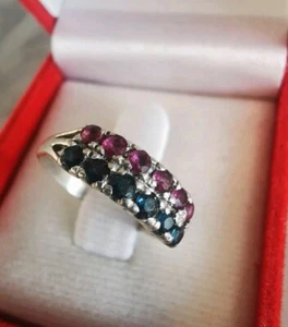 18 Carat Vintage White Gold Ring Ruby + Sapphires Anniversary Antique 2,5gr - Picture 1 of 6