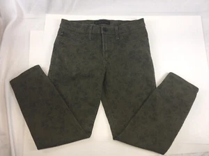 Rock&Republic Kashmiere Crop Green Black Distress Star Women SZ 8 IS=25” R=9.25” - Picture 1 of 11