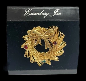 Estate EISENBERG ICE GOLD TONE RHINESTONE “CHRISTMAS WREATH” BROOCH-New On Card - Picture 1 of 3