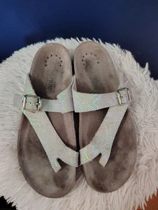 Mephisto Helen Sandals Womens Size 39 Metallic Leather Buckle Thong Slip On - Picture 1 of 8