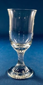 Vidrio de licor de British Airways Airlines - 1,75"" x 4"" - logotipo esmerilado - Imagen 1 de 2