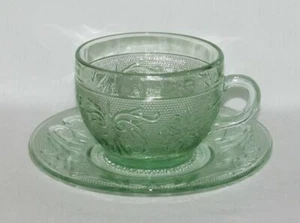 Tiara Glass Co. SANDWICH Chantilly Green Cup and Saucer Set - Picture 1 of 2