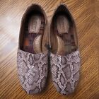 New $110 BORN Sebra Brown Snakeskin Print Leather Flat Comfort Shoes Size 6M