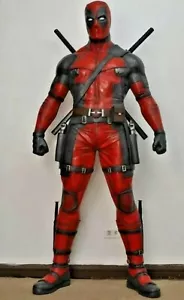 Deadpool lebensgrosse Statue Custom - Bild 1 von 5