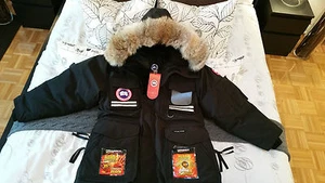 BRAND NEW "RED LABEL" EDITION BLACK CANADA GOOSE SNOW MANTRA XL PARKA JACKET - Picture 1 of 12