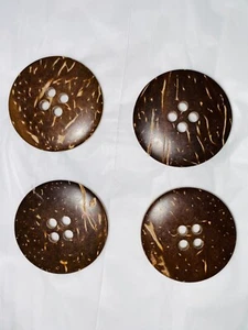 04pcs Coconut Shell 4 Holes Round Buttons Sewing Scrapbooking Craft hand made - Picture 1 of 4