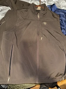 ARIAT Vernon 2.0 Softshell Full-Zip Vest | Brown — Men's Size XL - Picture 1 of 1