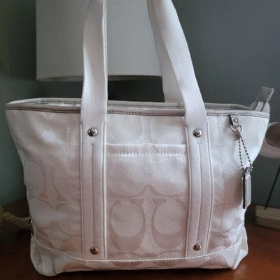 Bolso de Mano Coach F19712 Kyra Blanco Nylon Firma Jacquard Y2K Foto 1 de 4