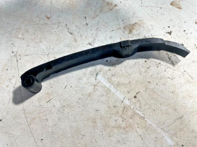 Guía de cadena de leva Suzuki GN 250 (1982-1997) Foto 1 de 3