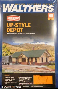 Walthers HO #933-4057 Union Pacific(R)-Style Depot -- Kit - Picture 1 of 1