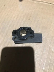 ST 275 ST-275 ST275  (UT-20594) - Homelite String Trimmer INSULATOR SPACER - Picture 1 of 3