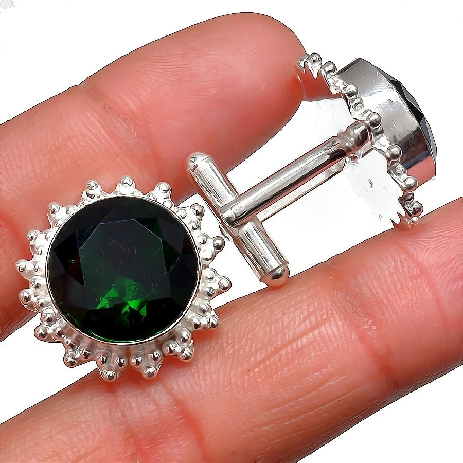 Chrome Diopside Gemstone Handmade 925 Sterling Silver Jewelry Cufflink - Image 1 of 1