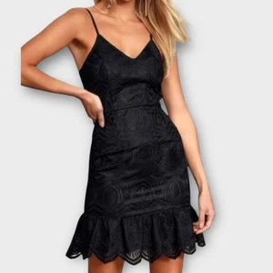 LULUS Black Shura Embroidered Sleeveless Dress Size S - Picture 1 of 7