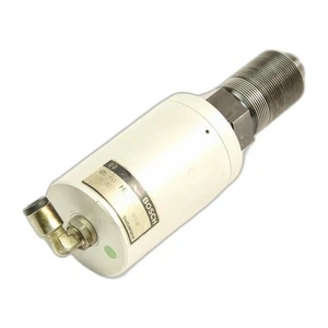 BOSCH 0 822 417 994 Pneumatic Used in stock at PLC2DAY - Picture 1 of 4