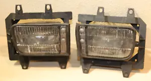 Nebelscheinwerfer BMW 3er E30 Rechts + Links 63171386034 63.17-1-386 033 +34 - Bild 1 von 7
