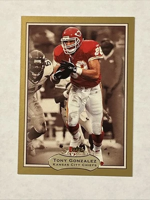 2003 Fleer Showcase Gold #56 Tony Gonzalez /125 Kansas City Chiefs - Image 1 of 4