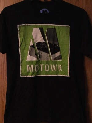 Motown - Image Of Portable Record Player - Black Shirt - L - Image 1 of 3