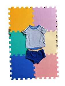 Pantalones cortos Cat & Jack 3-6M azul y top azul bebé con rayas amarillo y naranja ajuste - Imagen 1 de 3