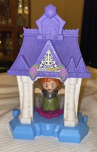 Fisher-Price Little People ~Disney ~Frozen Anna in Arendelle ~Portable Playset - Picture 1 of 8