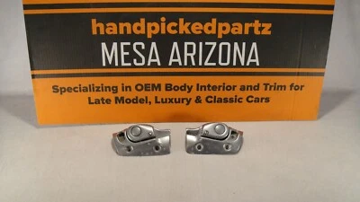 Oldsmobile Delmont 88 1968 convertible pestillo superior parasol juego de bisagras - 2 piezas Foto 1 de 4