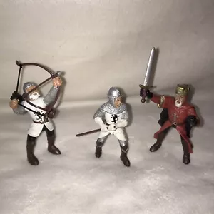 Simba Collectable Toy Figures x3 Knight Archer And King - Picture 1 of 9