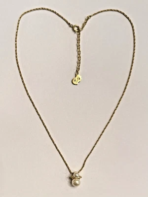 CHRISTIAN DIOR Placa de Oro Imitación Perla y Cristal Colgante Collar Firmado ¡Impresionante! Foto 1 de 4