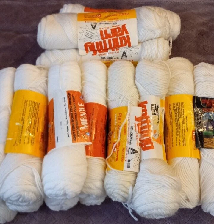 Mixed Lot Of 20 White Yarn Woolworth,Miracle Match Fiesta Skien Vintage - Image 1 of 4