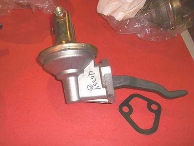 INTERNATIONAL & SCOUT 266ci--304ci-1959-70---НОВЫЙ ТОПЛИВНЫЙ НАСОС  - Изображение 1 из 2