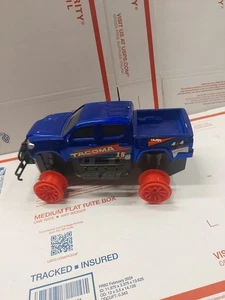 Toyota Tacoma Body Toy 15 AIMED HURK 4x4 JYD G-03B3 Royal Blue 27 MHz Parts  - Picture 1 of 10