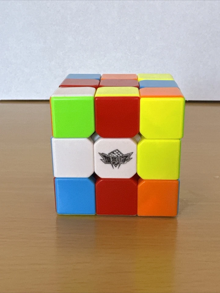 Cubo de velocidad 3x3 cubo mágico sin pegatinas cubo rompecabezas inteligencia mejora juguetes Foto 1 de 3