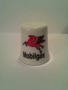 Up4Bid Mobilgas Sammlerstück Porzellan Fingerhut - Bild 1 von 1