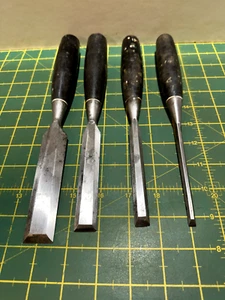 Graduated Set of 4 no. Good Quality Stanley 5001 Black Bevel Edge Wood Chisels - Picture 1 of 9