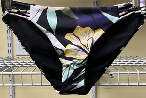 Roxy Active Juniors Black & Floral Reversible Bikini Full Bottoms Sz Medium New - Picture 1 of 16