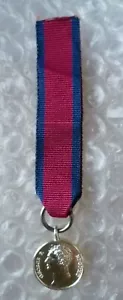 War Medal Wellington Waterloo Medal New Miniature Medal - Picture 1 of 3