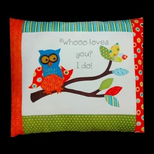 Retro Owl Applique Pillow Quilt Pattern - 15x18 70s Boho Colorful Bird Halloween - Picture 1 of 4
