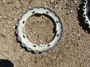 MASSEY FERGUSON 468 PLANTER PLATE 440789M2 - Picture 1 of 3
