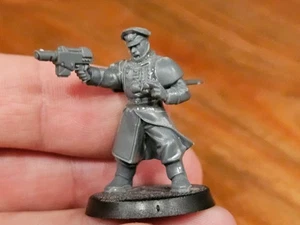 Warhammer 40k 40,000 Astra Militarum Shock Troops Commander/Sergeant SP55 - Picture 1 of 7