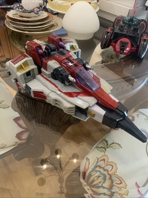 2004 Hasbro Takara Transformers Cybertron Supreme Class Starscream Incomplete - Image 1 of 4