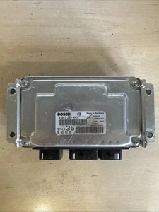 0261206943 Peugeot 307 Citroen 1.6 Engine Control Unit ECU ME7.4.4 / 9657499880 - Imagen 1 de 4