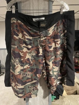 Lote de dos pares de pantalones cortos vintage Y2K MMA talla elite extra grandes Foto 1 de 2