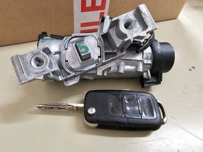 VW GOLF MK5 TOURAN MK1 LEON MK2 IGNITION BARREL SWITCH + ONE FOB KEY 1K0905851B - Image 1 of 4