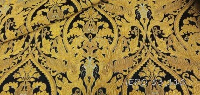 Vestimentas litúrgicas eclesiásticas tecido brocado metálico com design em relevo - Imagem 1 de 4