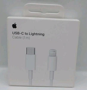 Apple USB-C to Lightning 1m Cable - Picture 1 of 2