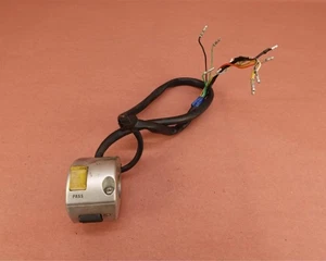 1987-2005 Suzuki Intruder Boulevard S83 VS1400 Left Handlebar Switch Turn Signal - Picture 1 of 12