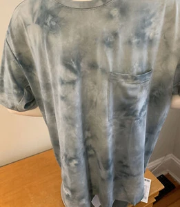 $68 lululemon mens mesh pocketed Large shirt Blue L1 - Picture 1 of 6