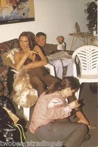 Official Spice Girls Photo Collection 1997: Photograph #28 - Foto 1 di 1