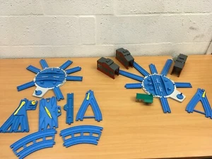 PAQUETE DE PUNTOS DE MOTOR TOCADISCOS THOMAS AND FRIENDS PISTA AZUL DOBLE Y - Imagen 1 de 8