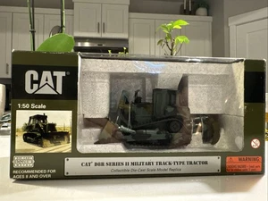 Cat D8R Series II Military Track Type Tractor Diecast 1:50 Scale Model NorScot. - Picture 1 of 9