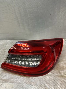 14-20 MASERATI QUATTROPORTE REAR RIGHT SIDE OUTER TAILLIGHT LAMP LED OEM - Picture 1 of 21
